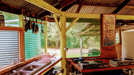 eco-camp-kitchen1